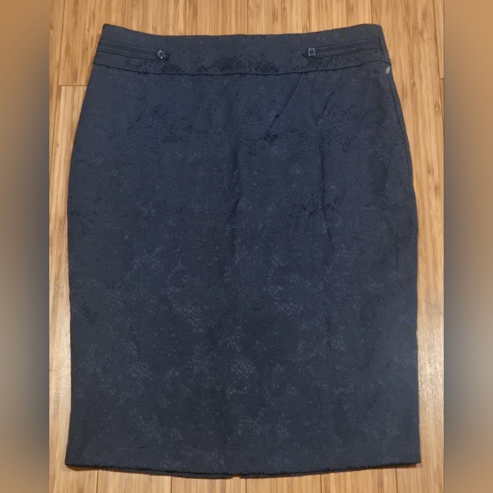 SOHO Classic Blue Textured Pencil Skirt